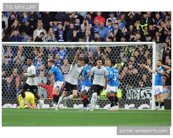 英超联赛中游球队生存之道 水晶宫黑马之路能否延续